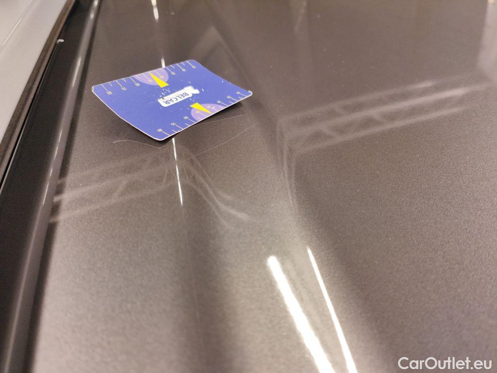 Peugeot  2008 Peugeot  1.2 Puretech 61kW S&S Active 5d #32