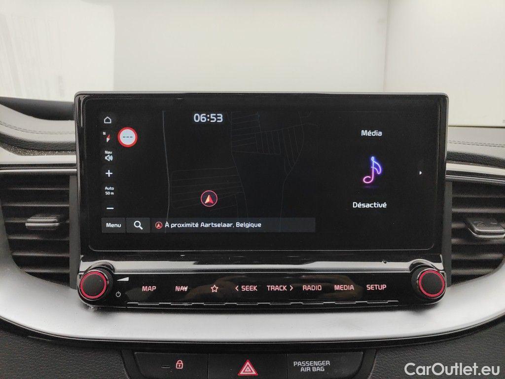 KIA  XCeed KIA  1.6 GDi PHEV DCT Sense 5d #13