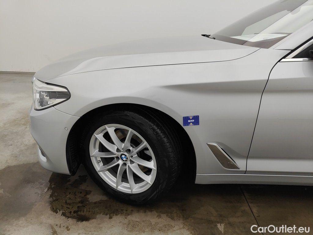 Bmw  Serie 5 BMW 5 Reeks Touring 518d Aut. (110 kW) 5d #37