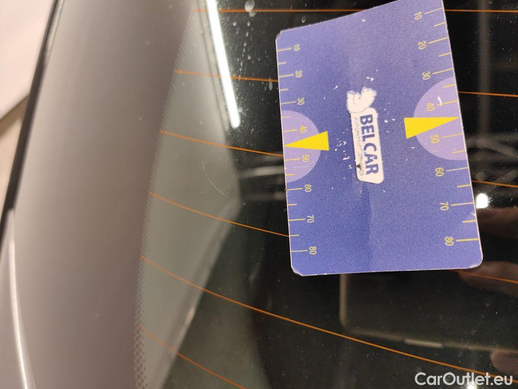 Peugeot  2008 Peugeot  1.2 Puretech 61kW S&S Active 5d #44