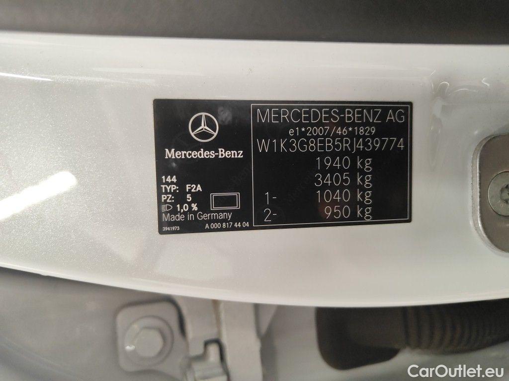 Mercedes  A-Klasse Mercedes-Benz  Limousine A 180 Business Line 4d #18