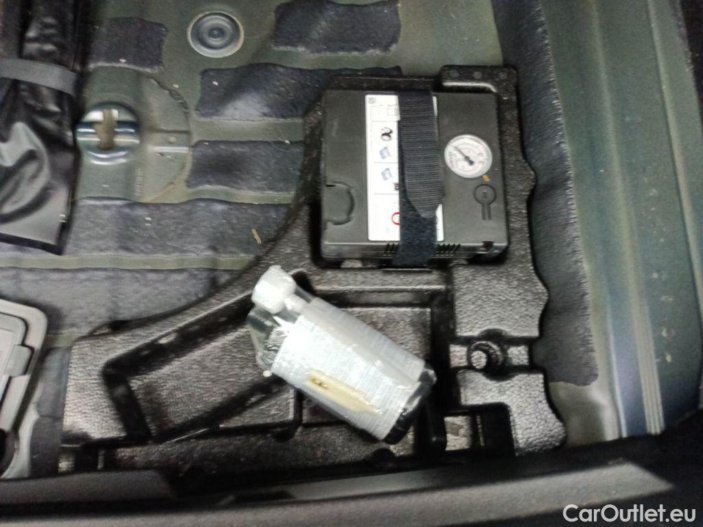 Audi  A3 Audi  Sportback 2.0 35 TDi 110kW Advanced 5d #15