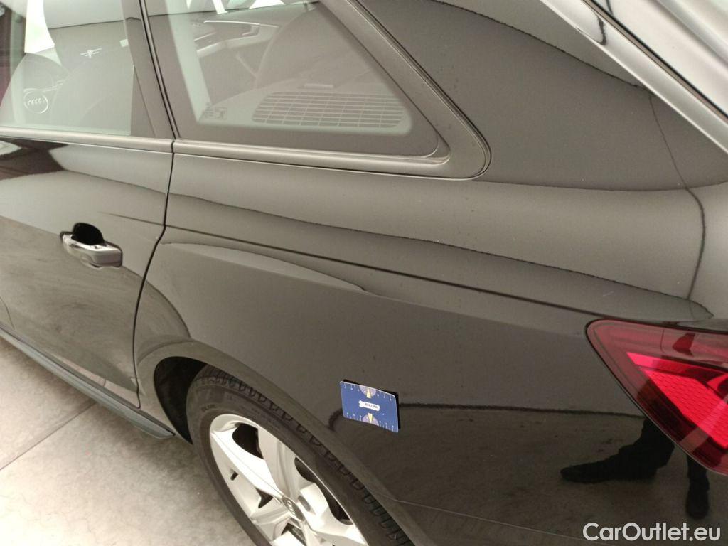 Audi  A4 AUDI  AVANT DIESEL - 2020 40 TDi 204hp Quattro Advanced S tronic 5d #19