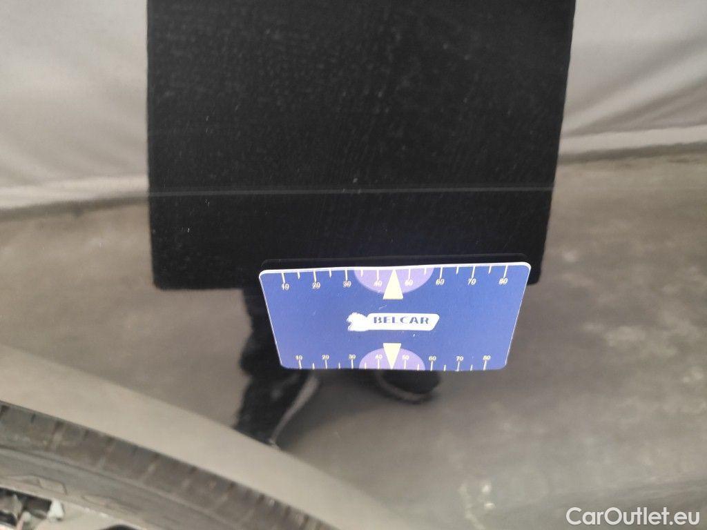 Jaguar  F-PACE Jaguar  2.0 184kW 4x4 Aut. R-Sport 5d #40