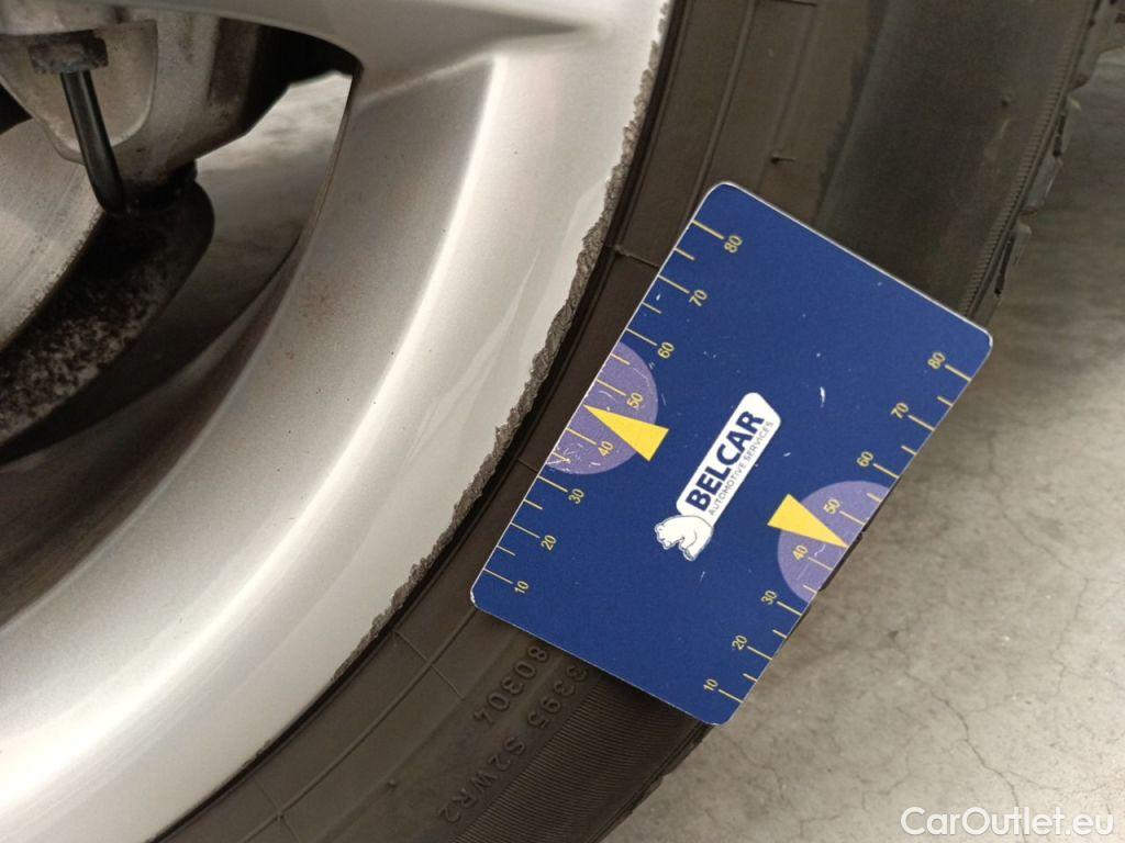 Audi  A4 AUDI  AVANT DIESEL - 2020 40 TDi 204hp Quattro Advanced S tronic 5d #51