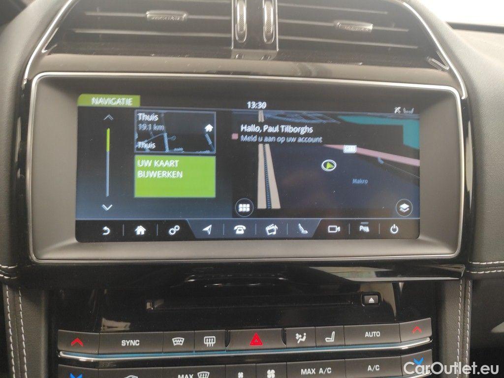 Jaguar  F-PACE Jaguar  2.0 184kW 4x4 Aut. R-Sport 5d #13