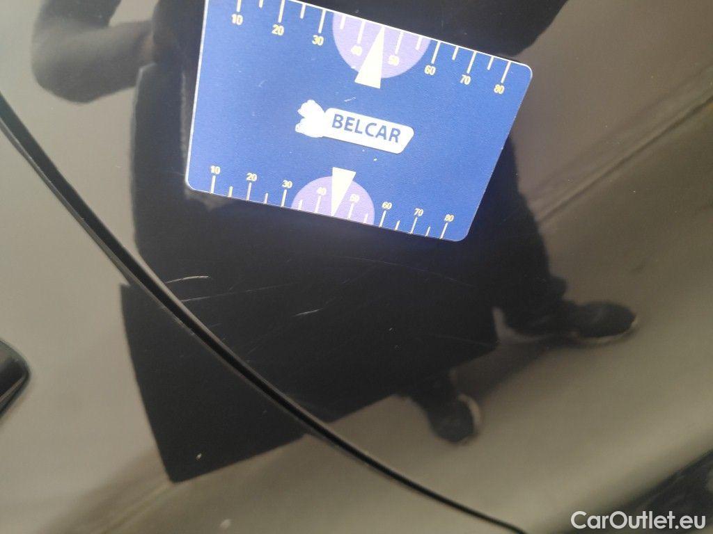 Jaguar  F-PACE Jaguar  2.0 184kW 4x4 Aut. R-Sport 5d #21