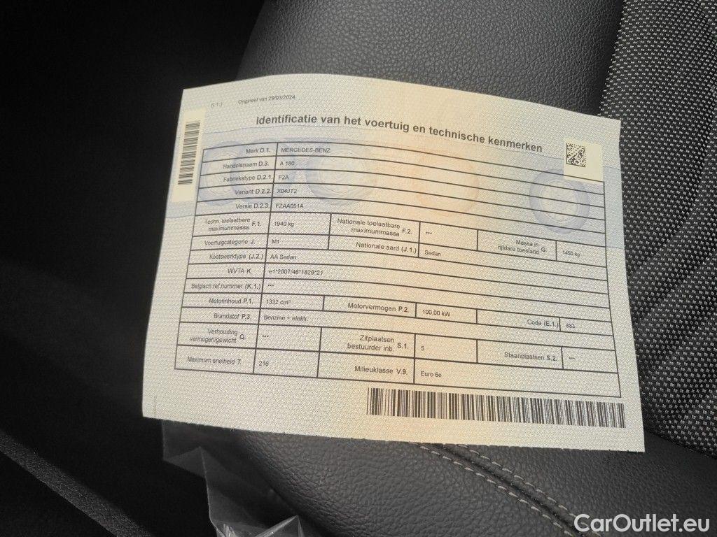 Mercedes  A-Klasse Mercedes-Benz  Limousine A 180 Business Line 4d #11