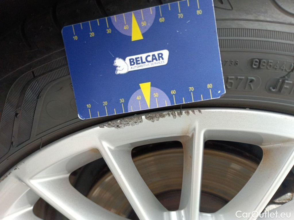 Audi  A3 Audi  Sportback 2.0 35 TDi 110kW Advanced 5d #23