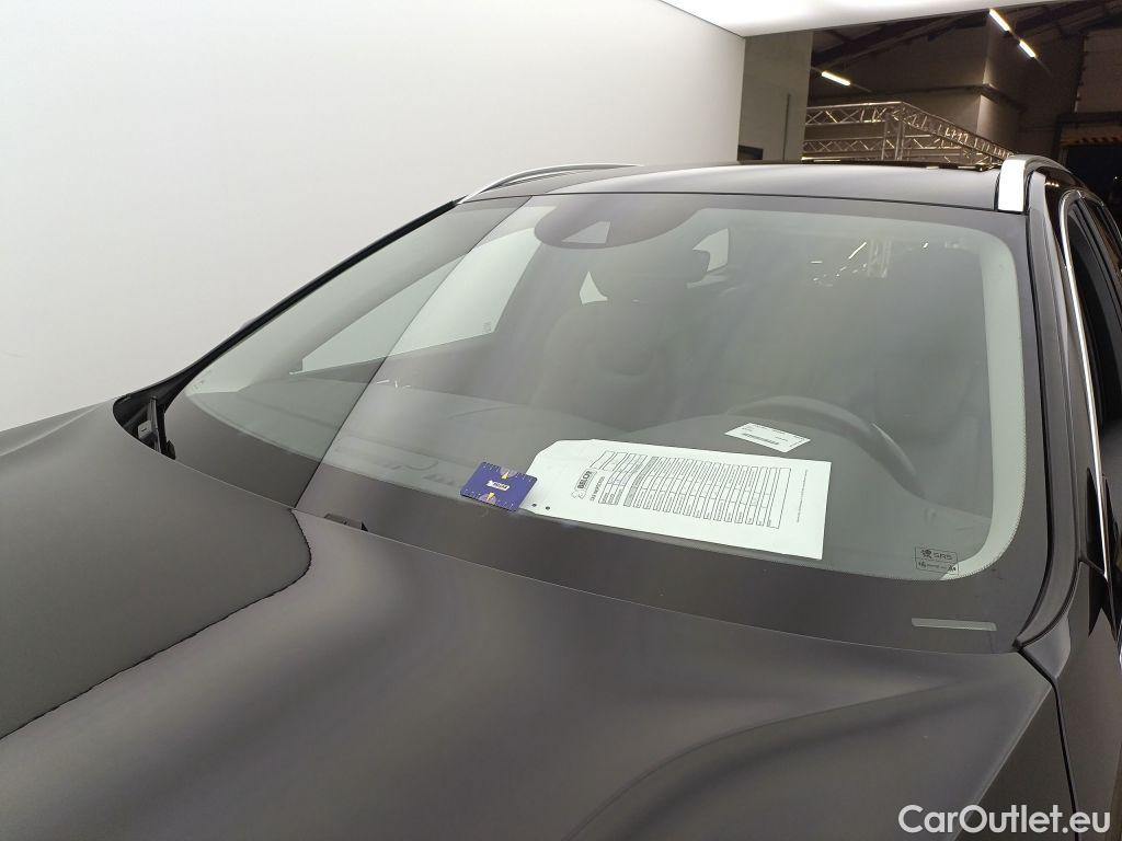 Volvo  XC60 Volvo  D4 120kW Geartronic Momentum Pro 5d #31