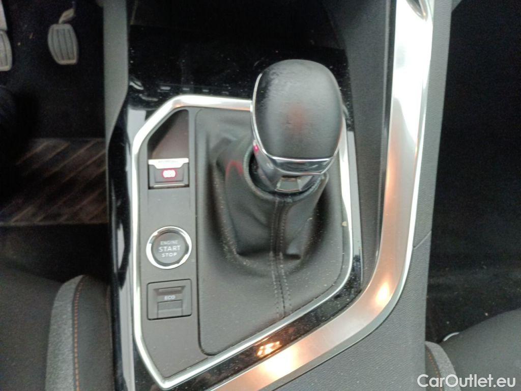 Peugeot  3008 Peugeot  1.5 BlueHDi 96kW S&S Active Pack 5d #31