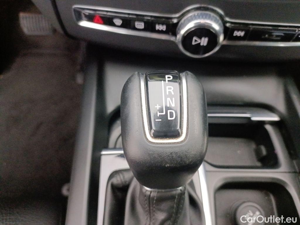 Volvo  XC60 Volvo  D4 120kW Geartronic Momentum Pro 5d #28