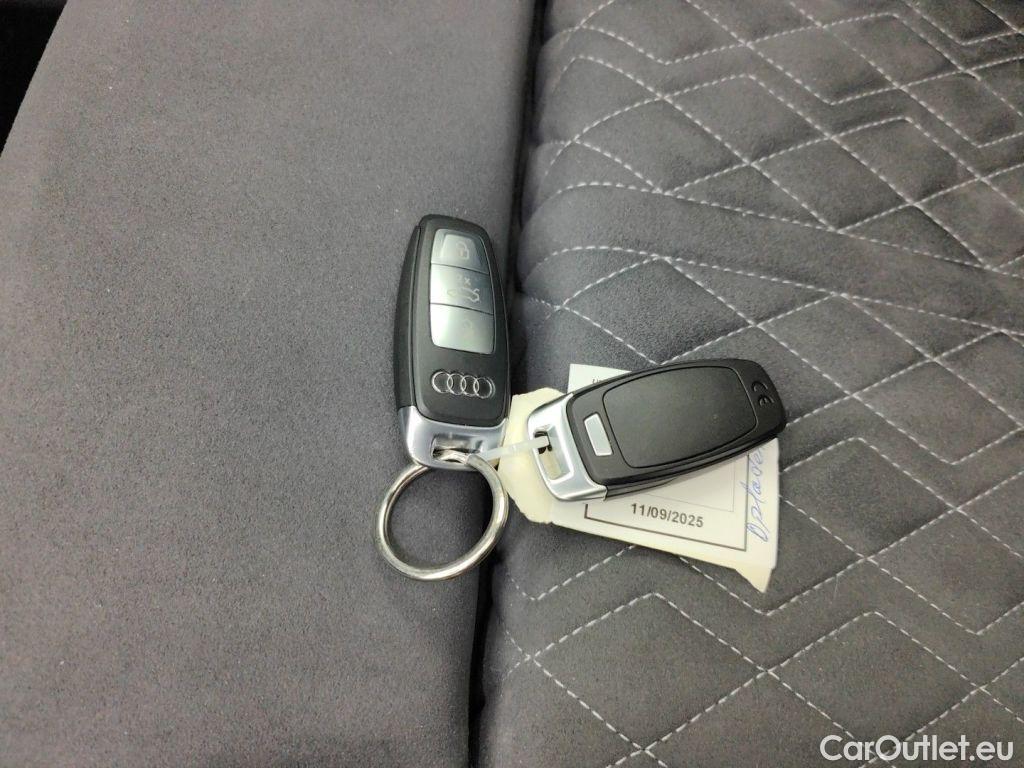 Audi  Q4 E-Tron AUDI Q4 SPORTBACK E-TRON 40 82kWh 204hp 5d #4