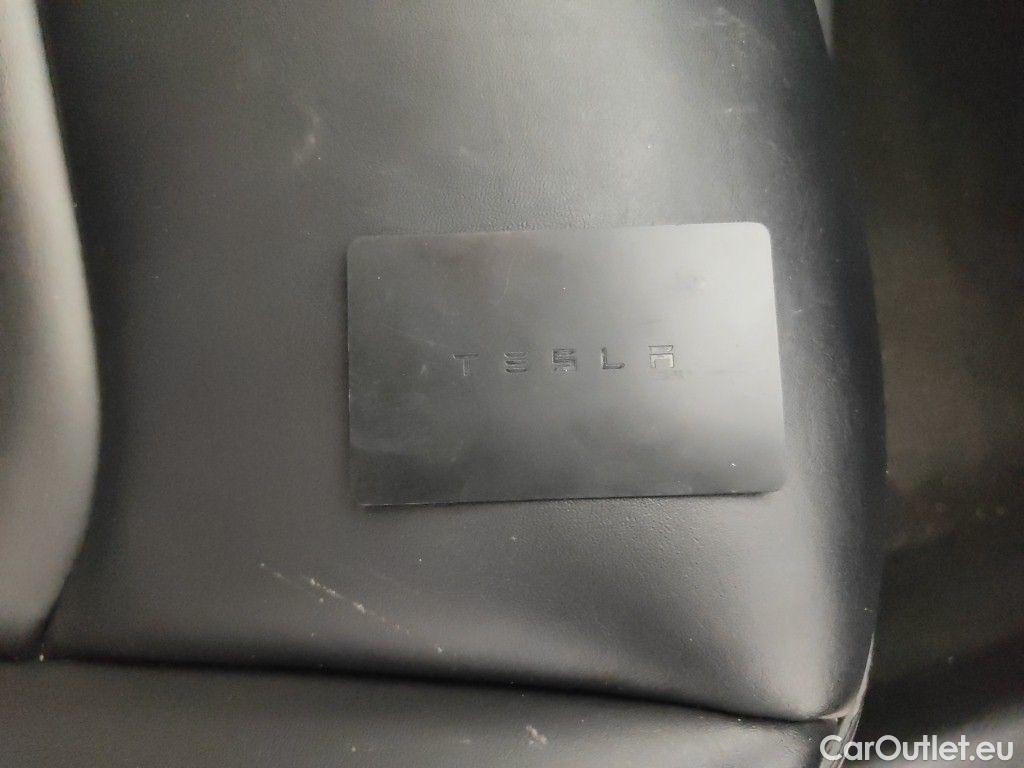 Tesla  Model 3 Tesla  Standard RWD Plus 4d #48