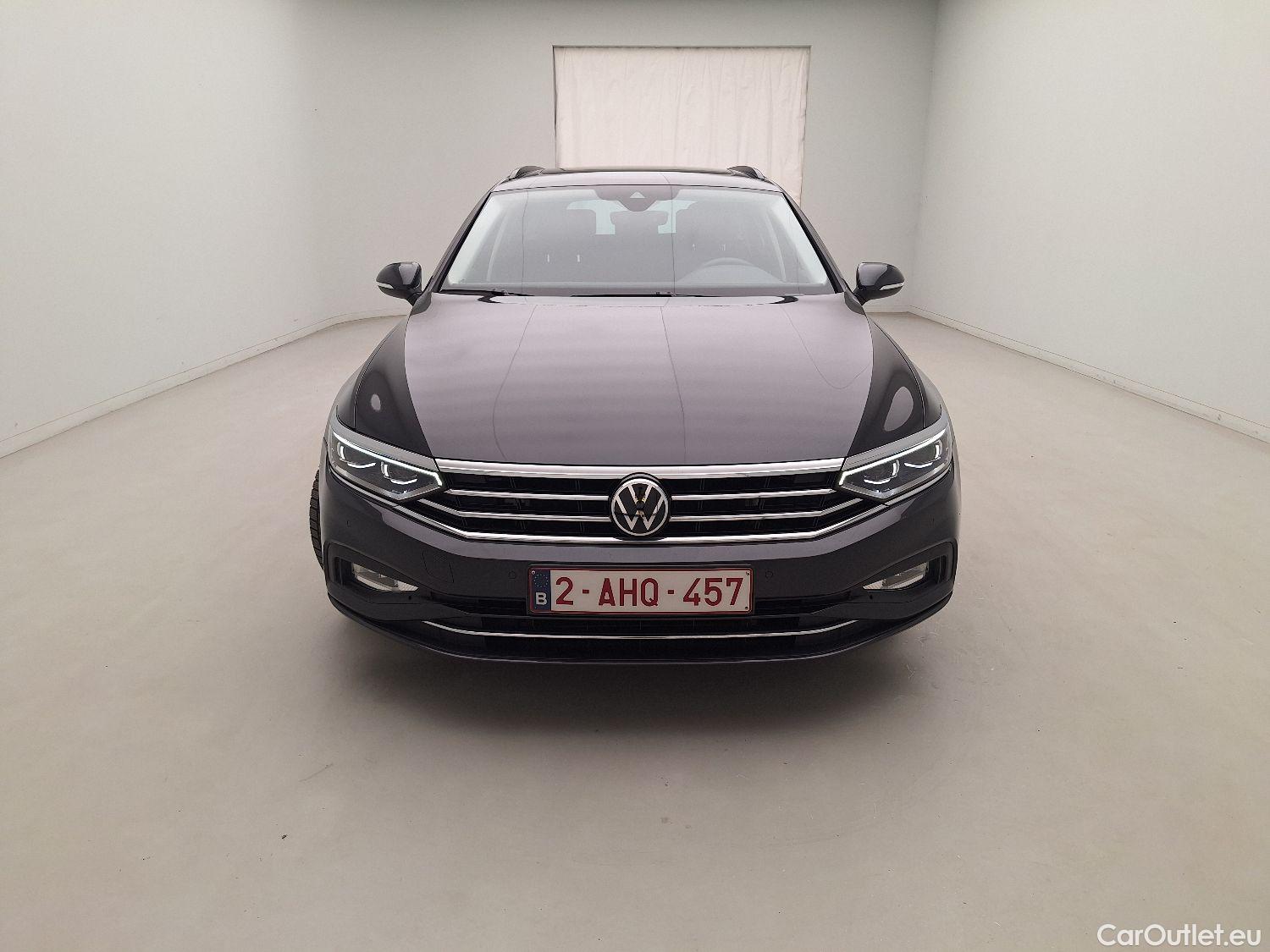 Volkswagen  Passat VW,  Variant FL'19, Volkswagen  Variant 2.0 TDI 90kW DSG Style B #1