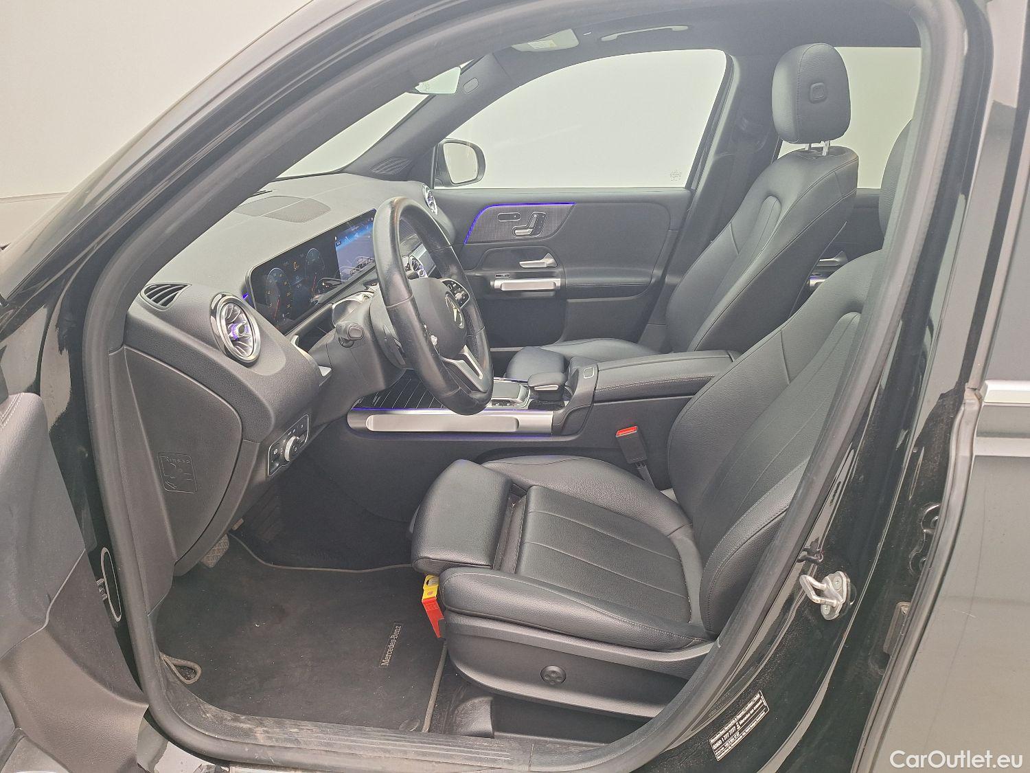 Mercedes  GLB Mercedes,  '19, Mercedes-Benz   200 d Business Solution 5d #4