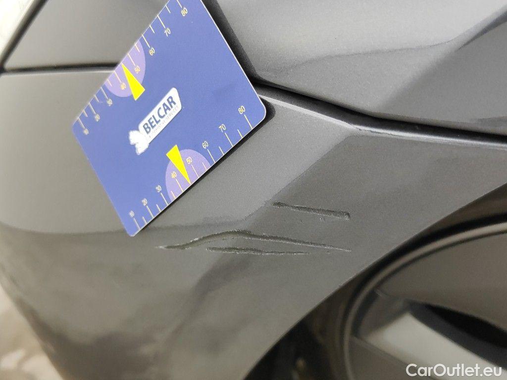 Tesla  Model 3 Tesla  Standard RWD Plus 4d #29