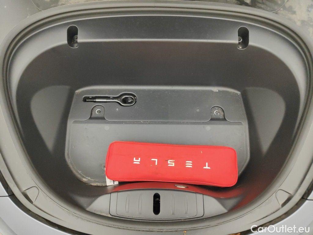 Tesla  Model 3 Tesla  Standard RWD Plus 4d #42