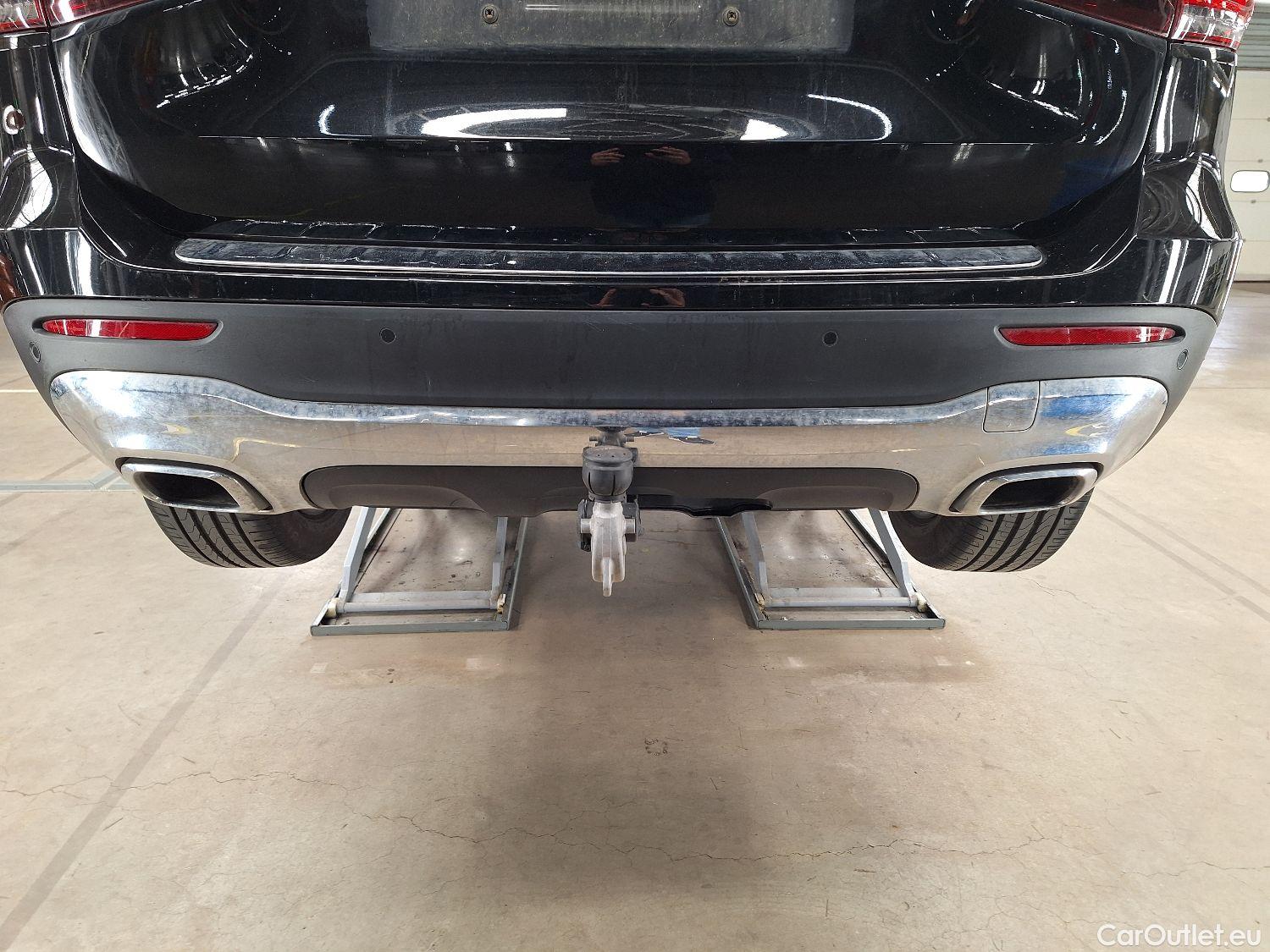 Mercedes  GLB Mercedes,  '19, Mercedes-Benz   200 d Business Solution 5d #22