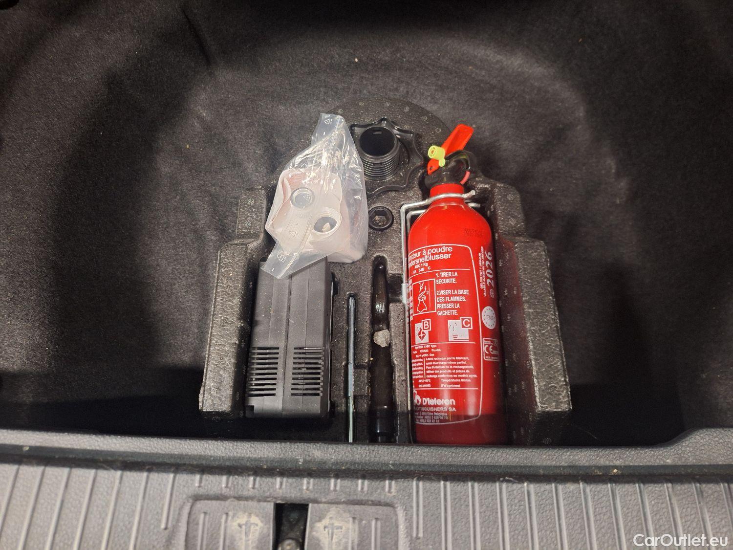 Volkswagen  Passat VW,  Variant FL'19, Volkswagen  Variant 2.0 TDI 90kW DSG Style B #16