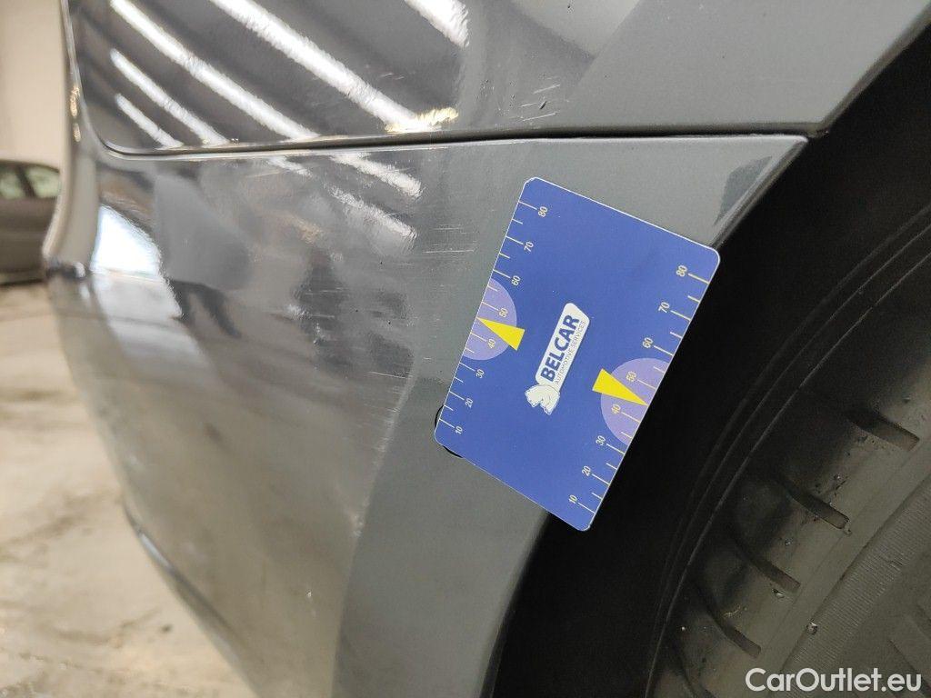 Tesla  Model 3 Tesla  Standard RWD Plus 4d #41