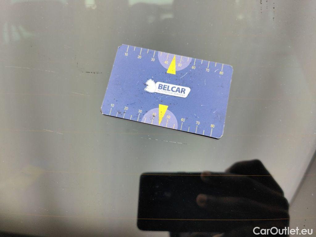 Volkswagen  Passat VOLKSWAGEN  VARIANT PA - 2019 2.0 TDi 150 Elegance (EU6 d) 5d #34