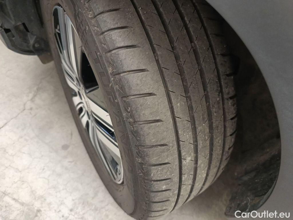 Mercedes  EQB MERCEDES  (X253) 70.5 kWh  250+ Luxury Line 5d #16