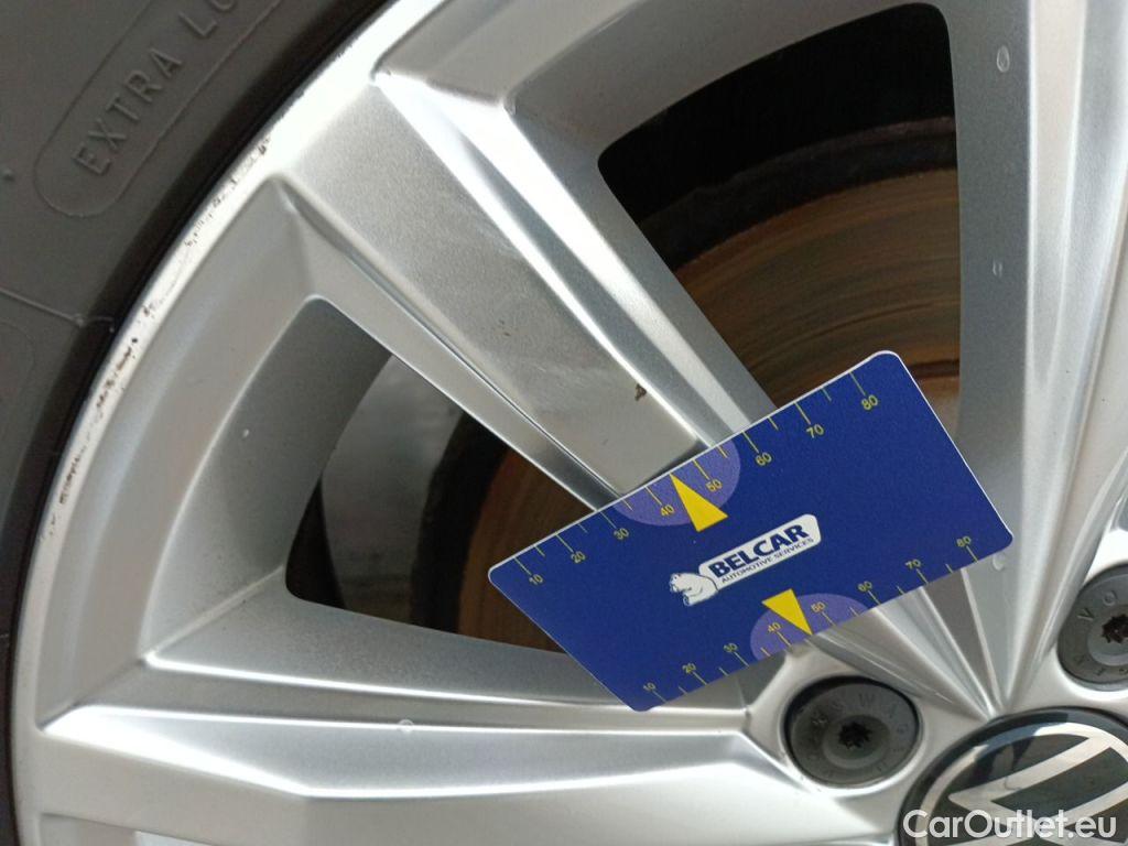 Volkswagen  Passat Volkswagen  Variant 2.0 TDI 90kW DSG Elegance Business 5d #57