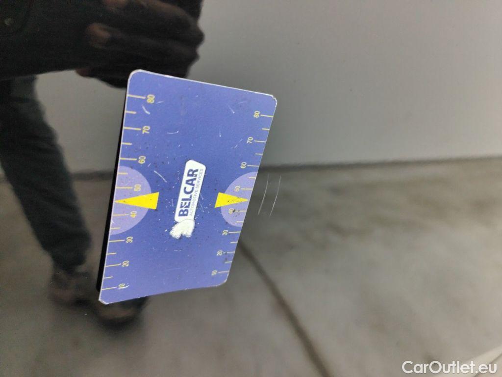 Mercedes  A-Klasse MERCEDES CLASSE A (W177) A 180 136hp Business Line 5d #40