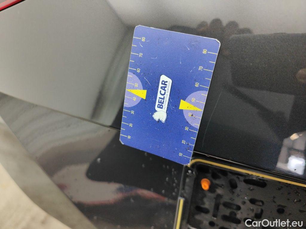 Volkswagen  Passat VOLKSWAGEN  VARIANT PA - 2019 2.0 TDi 150 Elegance (EU6 d) 5d #21