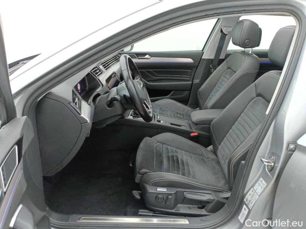 Volkswagen  Passat Volkswagen  Variant 2.0 TDI 90kW DSG Elegance Business 5d #3