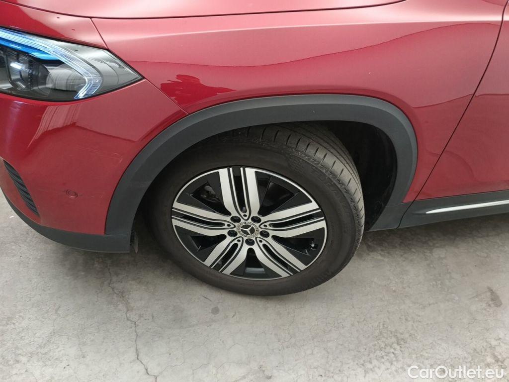 Mercedes  EQB MERCEDES  (X253) 70.5 kWh  250+ Luxury Line 5d #51