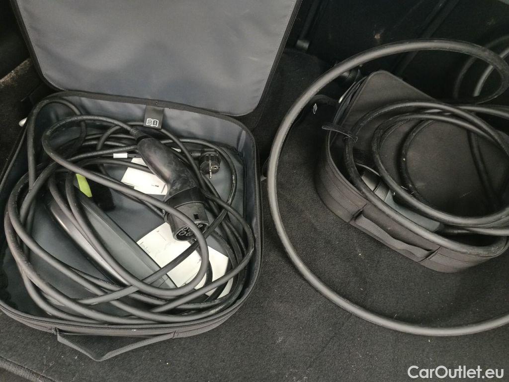 Mercedes  EQB MERCEDES  (X253) 70.5 kWh  250+ Luxury Line 5d #14