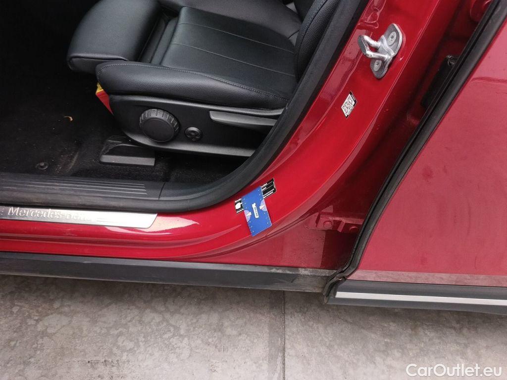 Mercedes  EQB MERCEDES  (X253) 70.5 kWh  250+ Luxury Line 5d #53