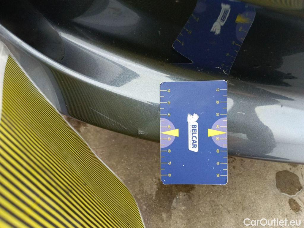 Tesla  Model 3 Tesla  Standard RWD Plus 4d #32