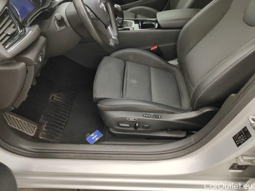 Opel  Insignia OPEL  GRAND SPORT DIESEL - 2020 1.5 Turbo D 122 Business Elegance 5d #38