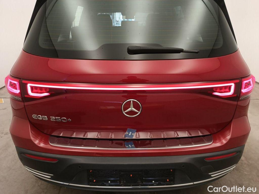 Mercedes  EQB MERCEDES  (X253) 70.5 kWh  250+ Luxury Line 5d #55