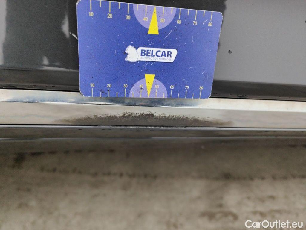 Volkswagen  Passat VOLKSWAGEN  VARIANT PA - 2019 2.0 TDi 150 Elegance (EU6 d) 5d #42