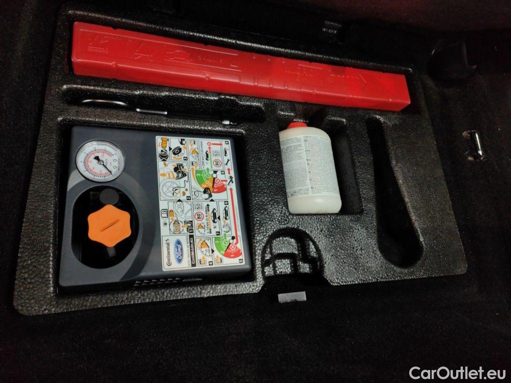 Ford  S-Max Ford  2.0 TDCi 110kW S/S Trend 5d #15