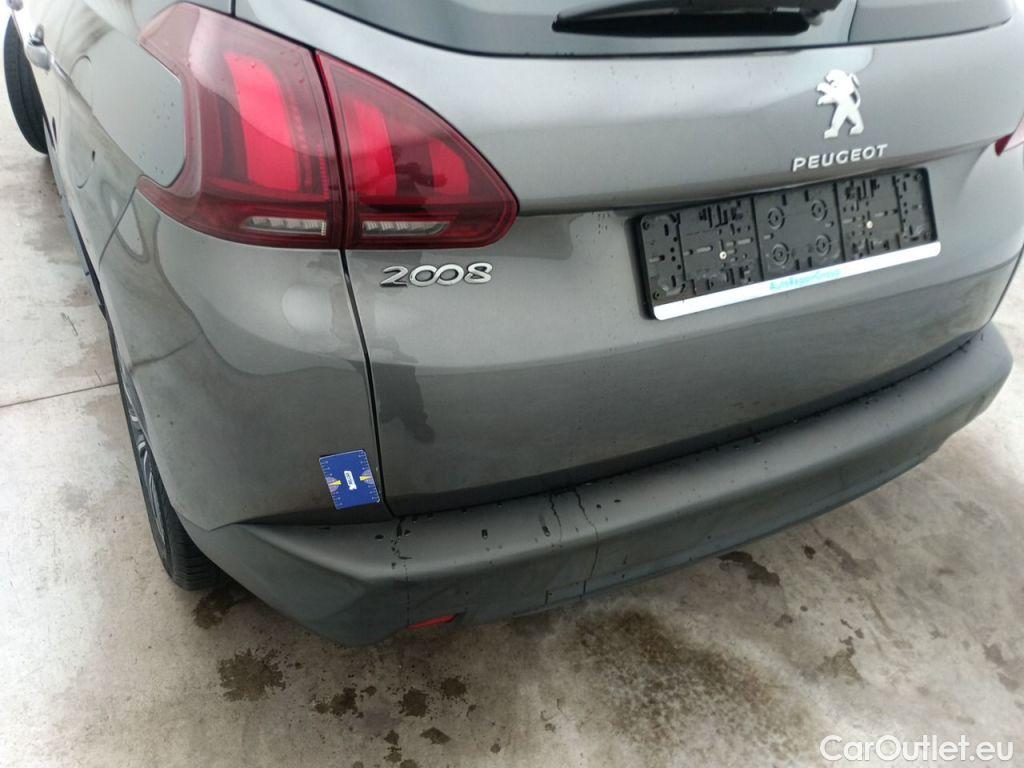 Peugeot  2008 Peugeot  1.2 Puretech 61kW S&S Active 5d #21