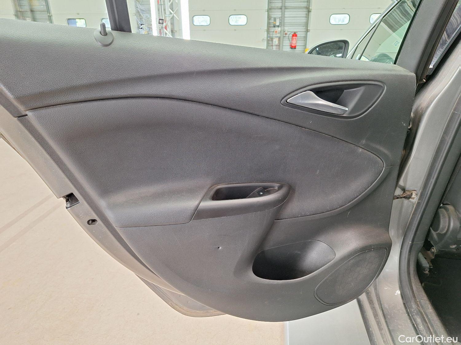 Opel  Astra Opel,  ST FL'19, Opel  Sports Tourer 1.5 Turbo D 90kW S/S Eleg #70