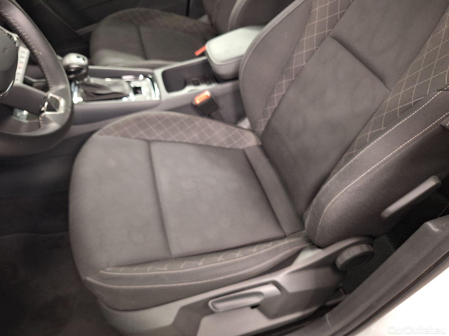  Skoda  Karoq Skoda,  '17, Skoda  1.5 TSI 110kW DSG7 Ambition 5d #8