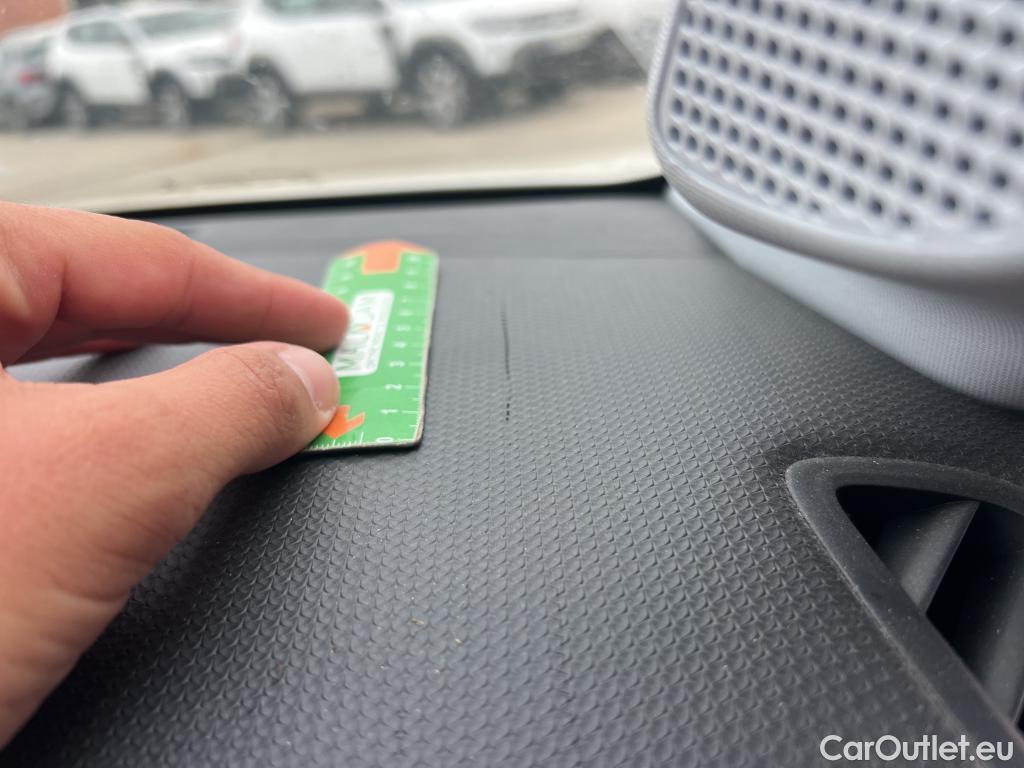  Opel  Corsa OPEL  / 2019 / 5P / berlina con portón 1.5D DT 74kW (100CV) Edition #5