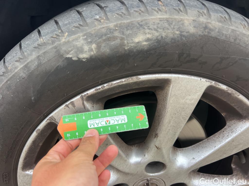  Opel  Corsa OPEL  / 2019 / 5P / berlina con portón 1.5D DT 74kW (100CV) Edition #10