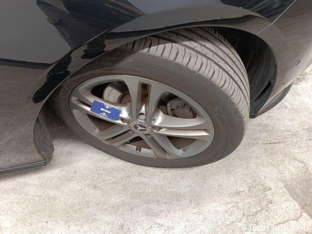 Mercedes  CLA-Klasse Mercedes-Benz CLA Shooting Brake CLA 180 d Aut. 5d #63