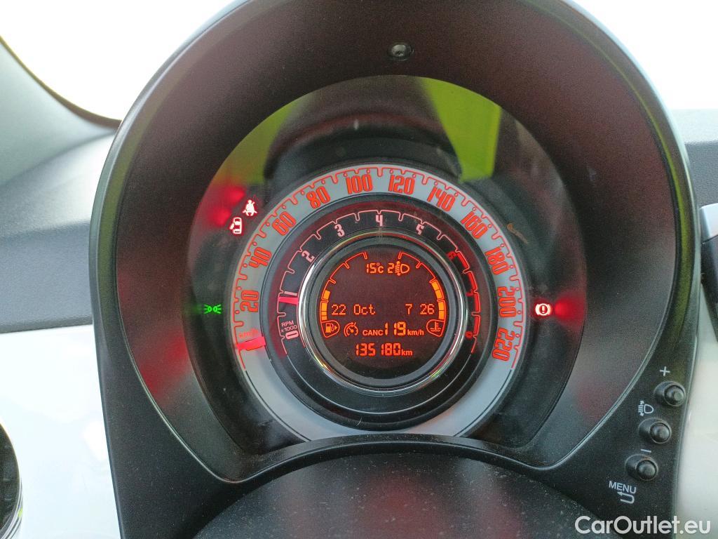 Fiat  500 FIAT  / 2015 / 3P / berlina con portón Pop 1.2 8v 51KW (69 CV) #4