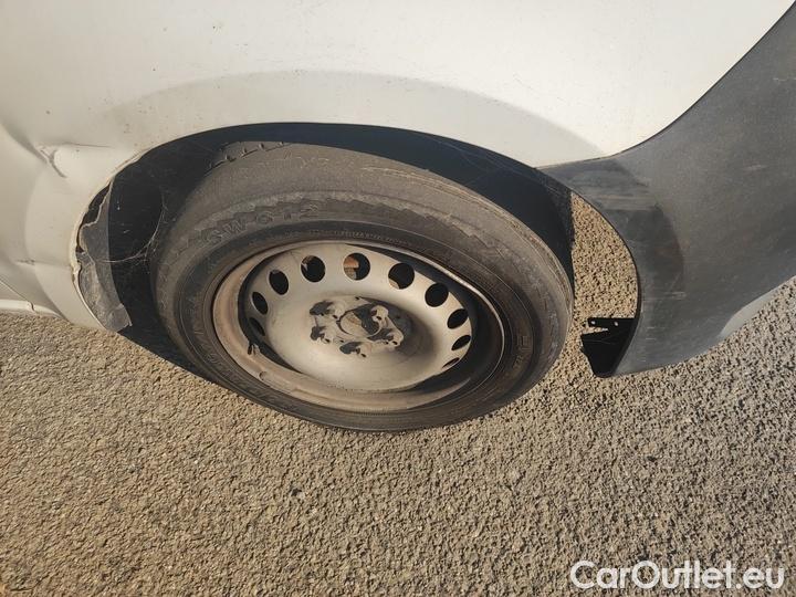 Mercedes  Vito 114 CDI RWD Long #24