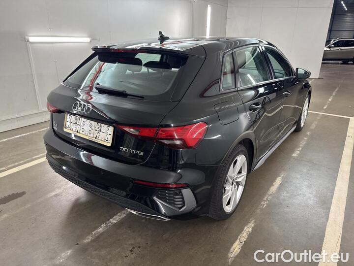 Audi  A3  Sportback 1.0 30 TFSi S line 81kW/110pk  5D/P Man-6 #4