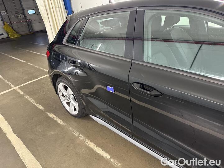 Audi  A3  Sportback 1.0 30 TFSi S line 81kW/110pk  5D/P Man-6 #76