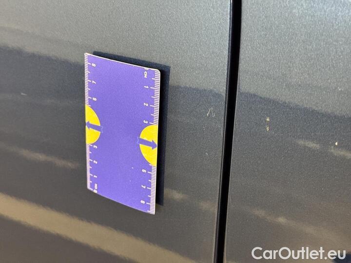 Bmw  Serie 1 1 Reeks Hatch 116i (80 kW) 80kW/109pk  5D/P Man-6 #40